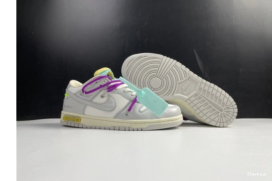 Dunk Low DM1602-100 Nike 21 Lot O-W 0814